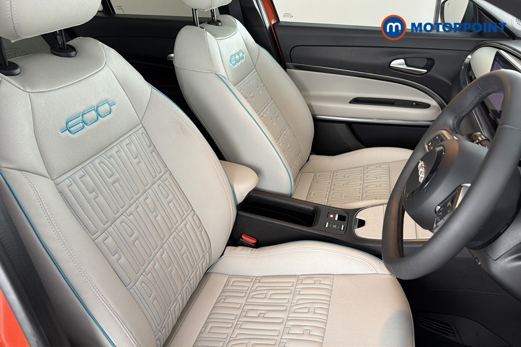 Fiat 600e 54Kwh La Prima  #25