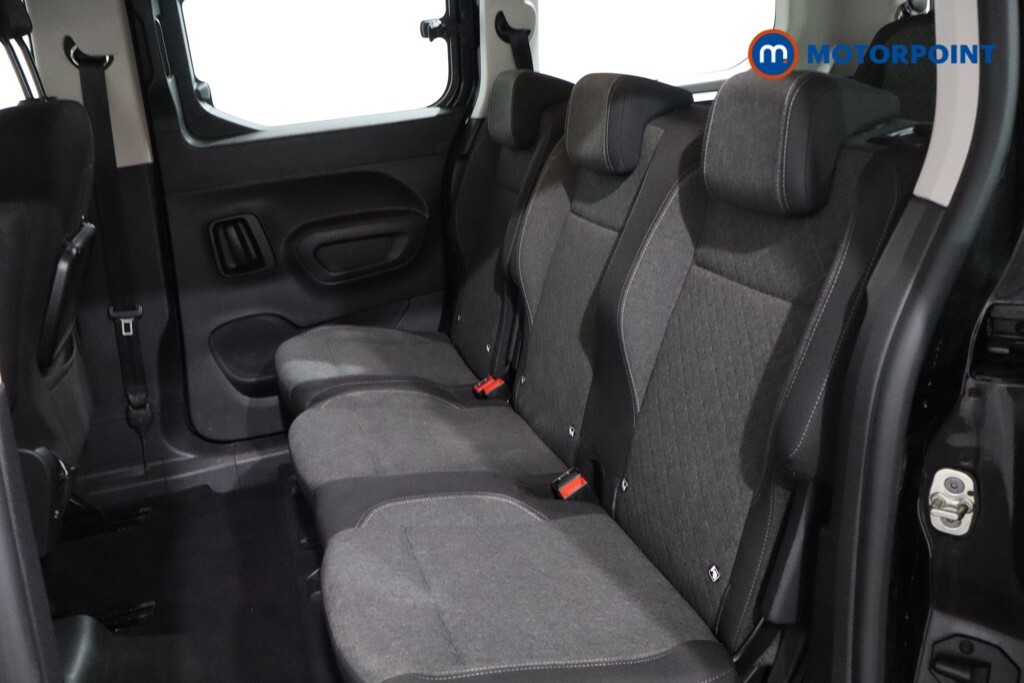 Vauxhall Combo-e Life 52Kwh Design Xl Mpv Blue #11