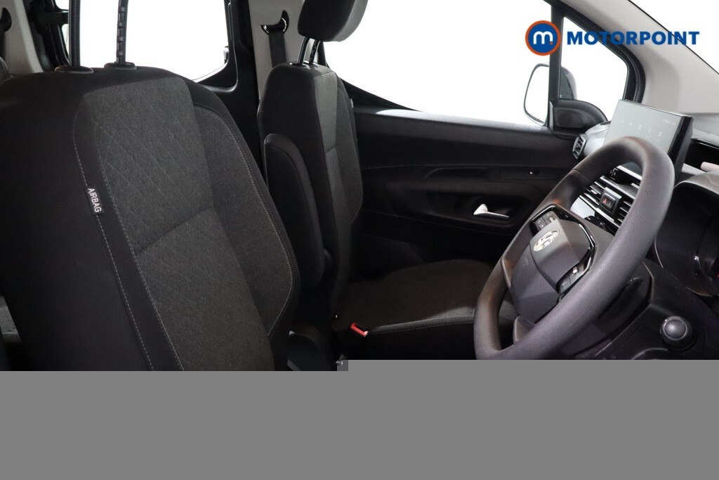 Vauxhall Combo-e Life 52Kwh Design Xl Mpv Blue #27