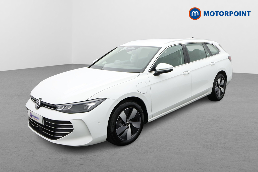 Volkswagen Passat 1.5 Tsi Ehybrid Life Dsg White #2