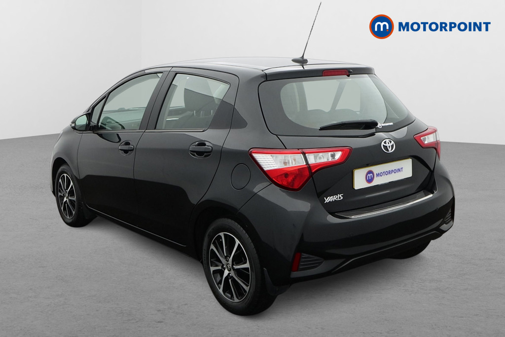 Toyota Yaris 1.5 Vvt-i Icon Tech Cvt Black #5
