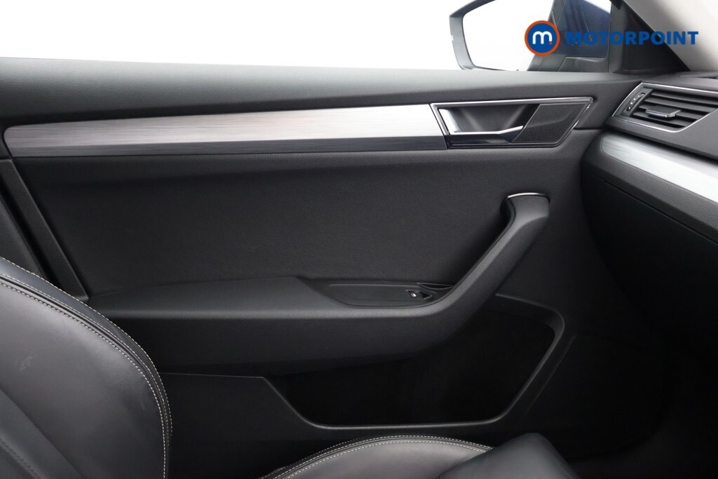 Skoda Superb Superb Se L Tdi Silver #13