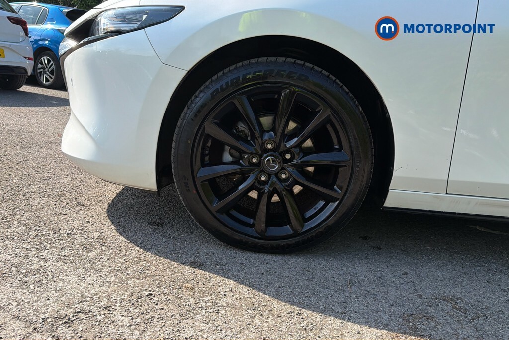 Mazda 3 2.5 E-skyactiv G Mhev 140 Homura Red #28