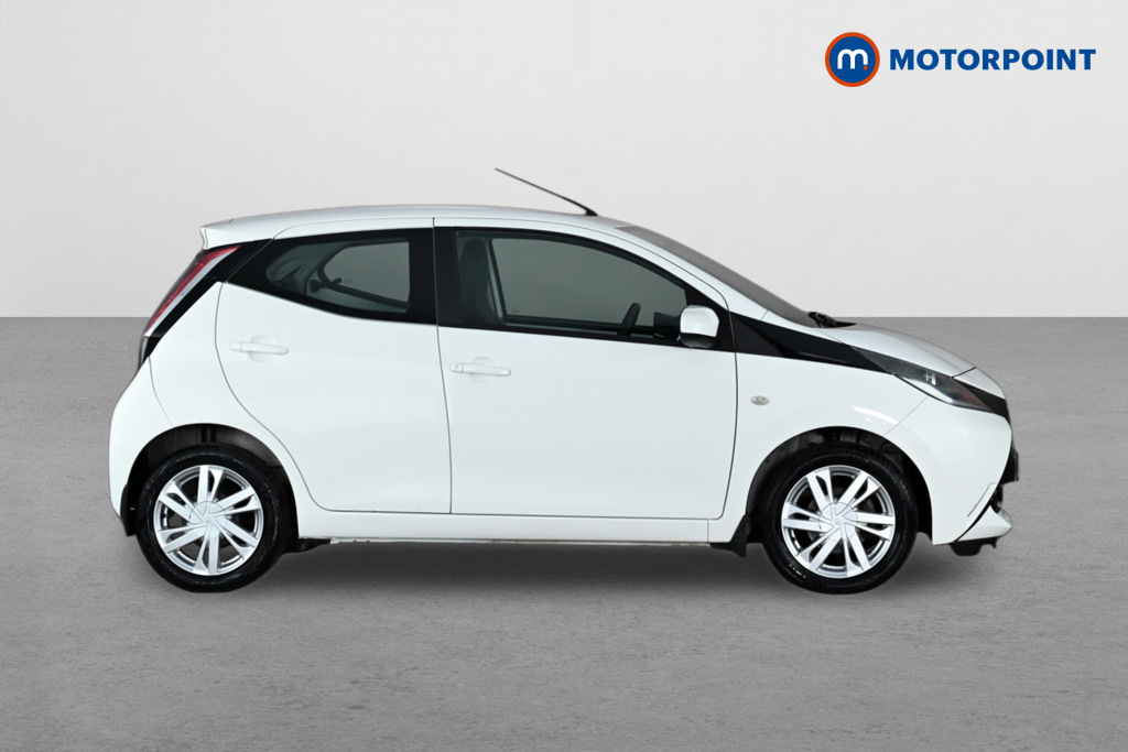 Toyota Aygo 1.0 Vvt-i X-pression X-shift White #5