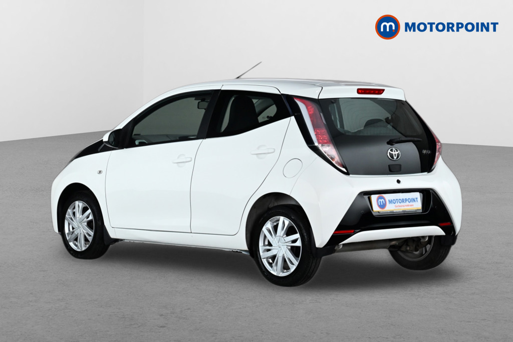 Toyota Aygo 1.0 Vvt-i X-pression X-shift White #3