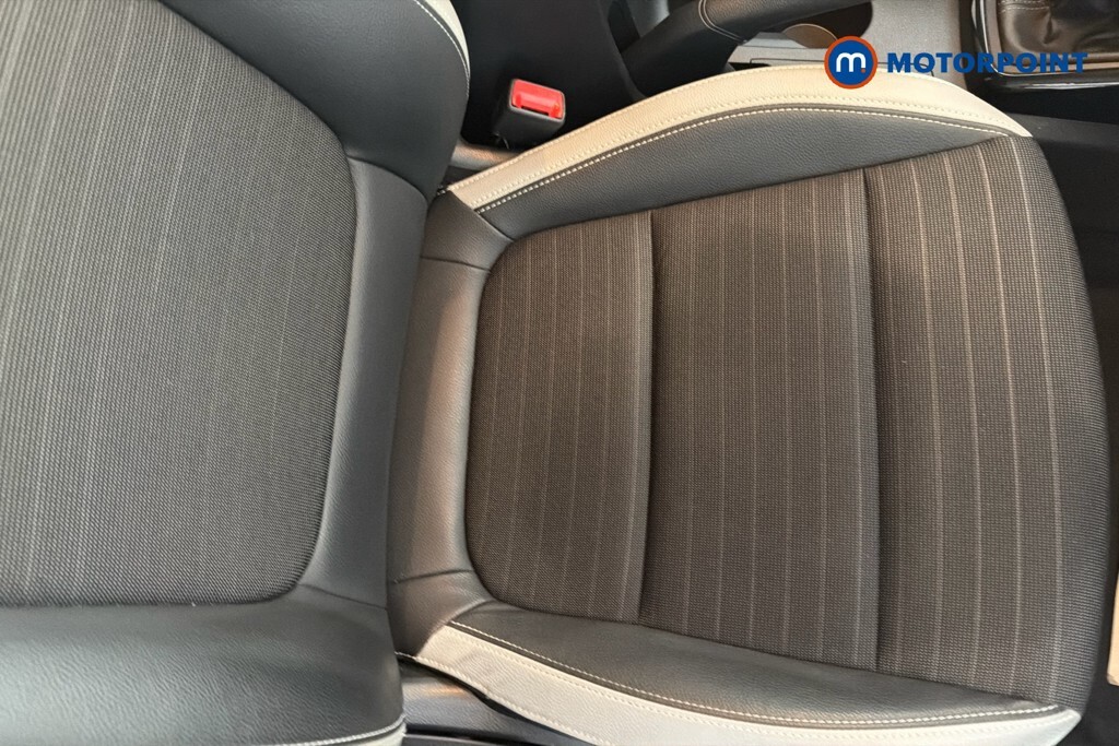 Kia Stonic 1.0T Gdi 3 White #17