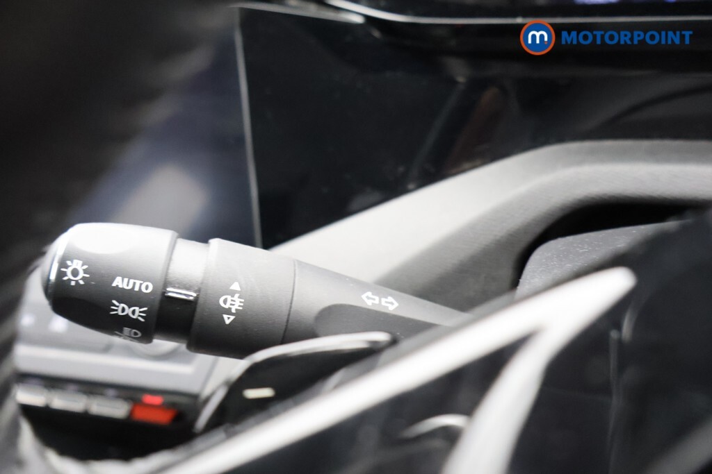 Peugeot 308 308 Active Premium P-tech Ss A White #13