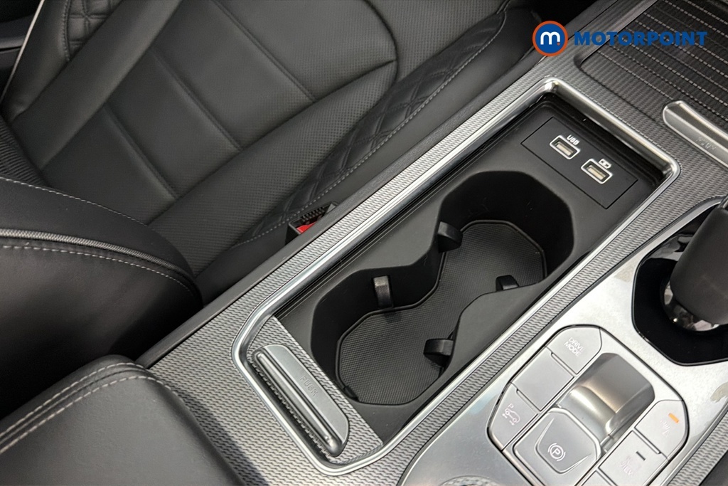 SsangYong Rexton Diesel White #23