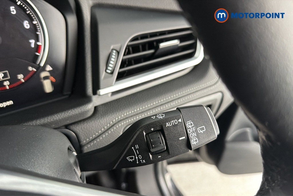BMW 2 Series 225Xe Iperformance Luxury Active Tourer Blue #13