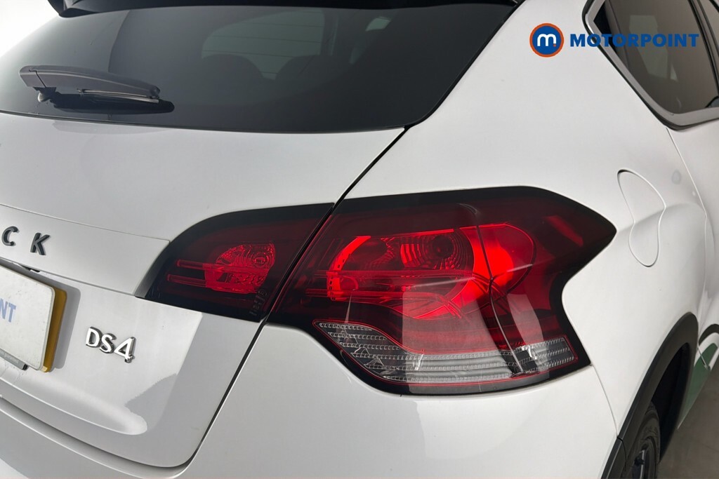 DS DS 4 Crossback 4 Crossback 1.6 Bluehdi Crossback Euro 6 Ss White #43
