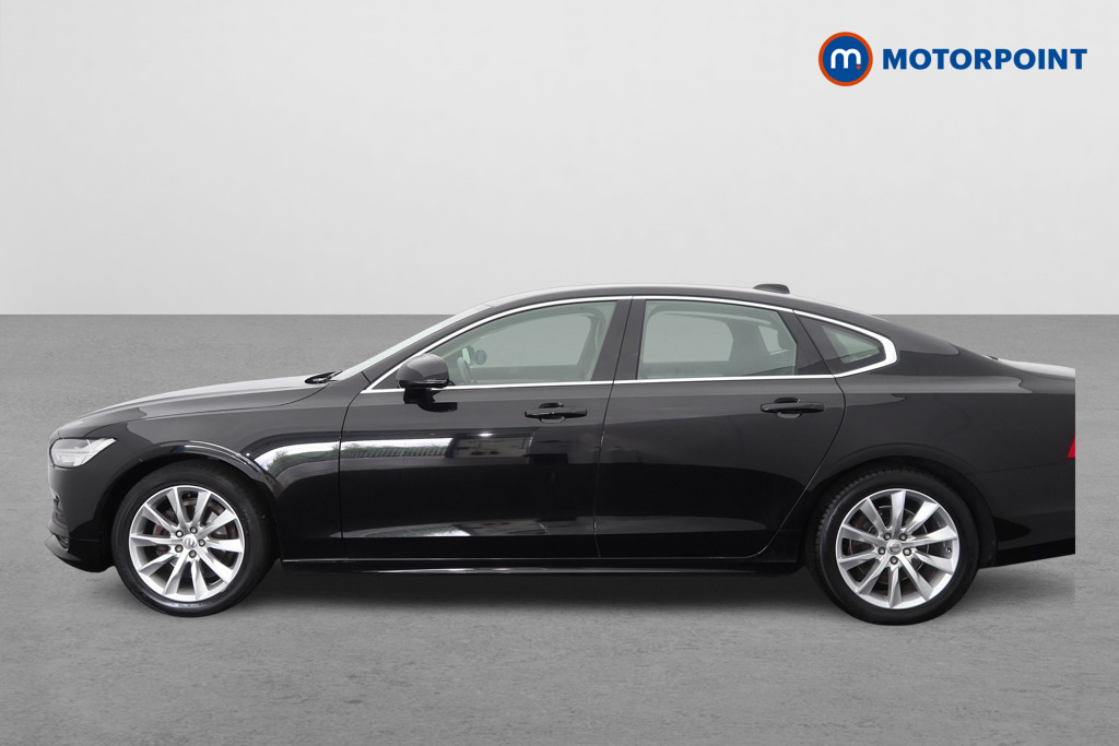 Volvo S90 2.0 T4 Momentum Plus Geartronic Black #4