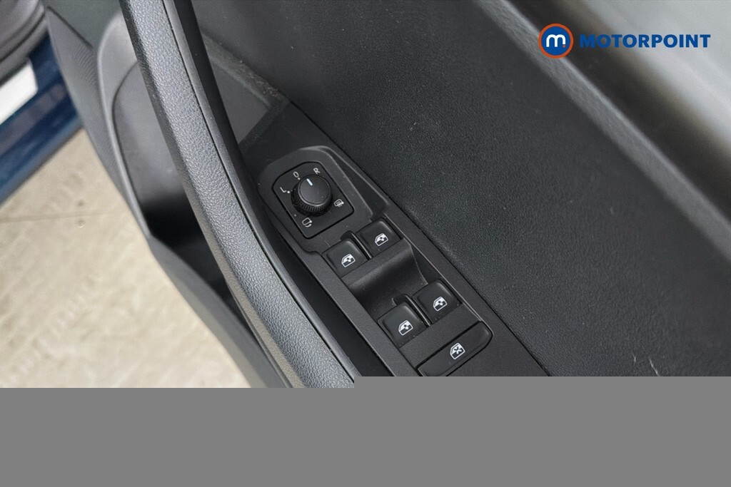 Skoda Karoq 1.5L Se Technology Grey #25