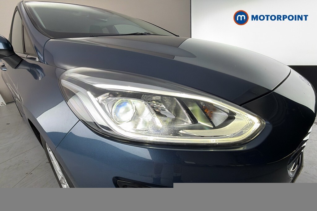 Ford Fiesta 1L Trend White #28
