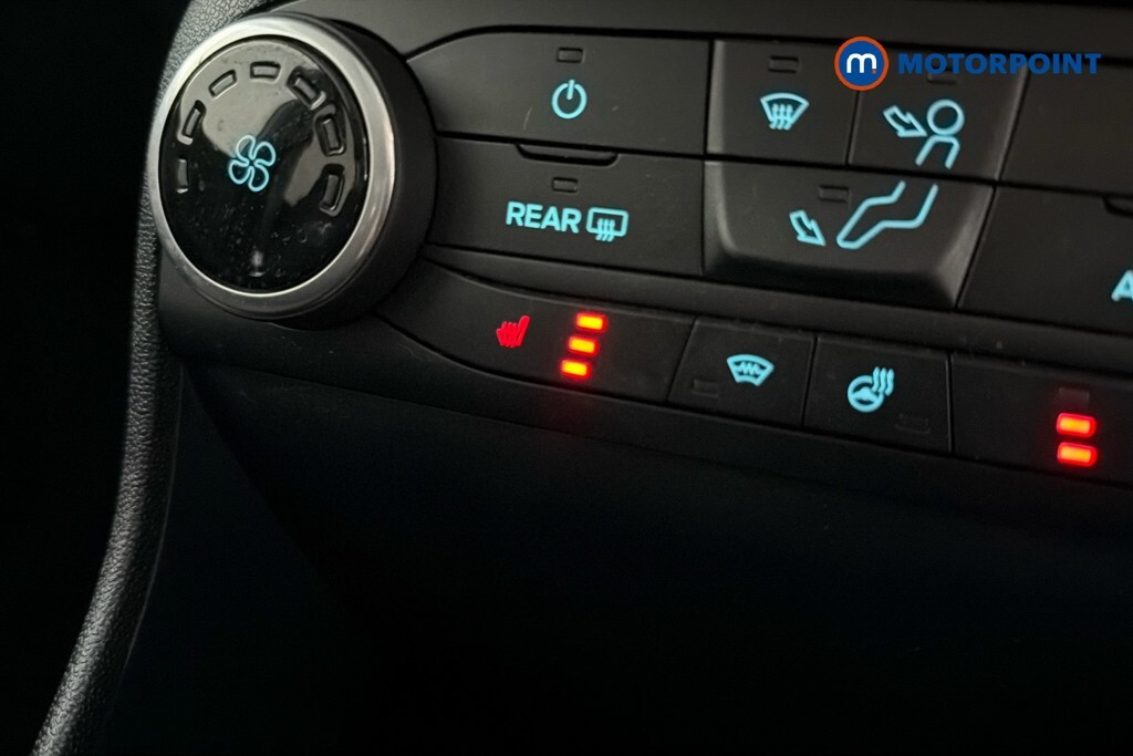 Ford Fiesta 1L Trend White #18