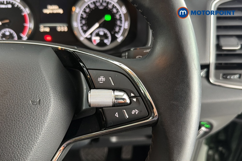 Skoda Karoq Suv Grey #11