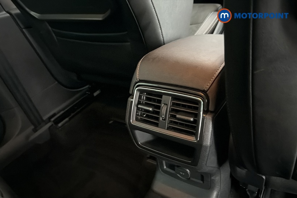 Skoda Karoq Suv Grey #31