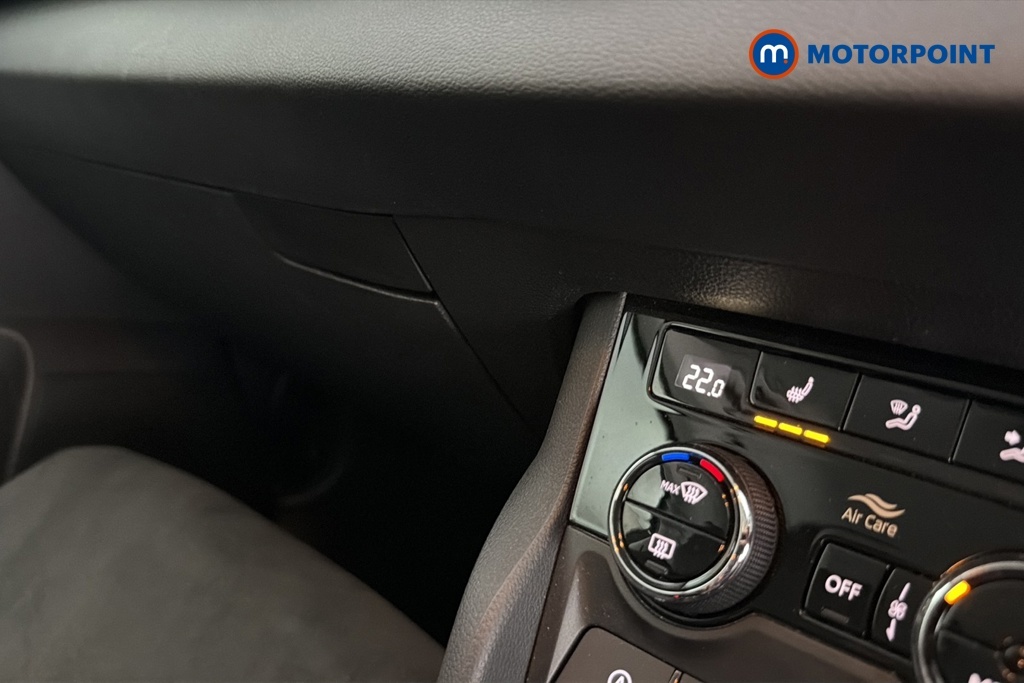 Skoda Karoq Suv Grey #21
