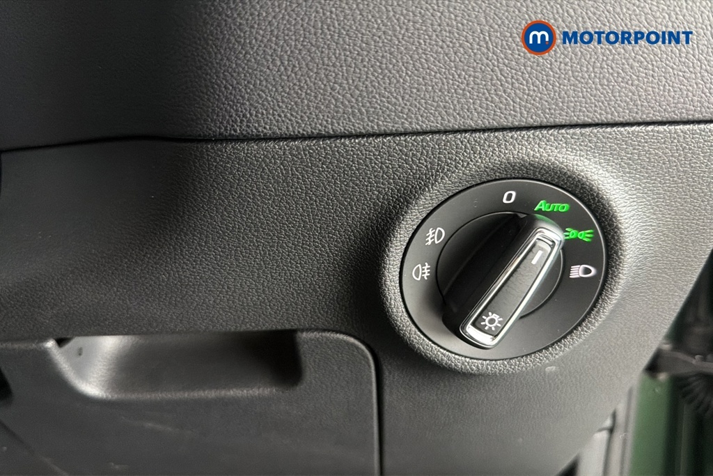 Skoda Karoq Suv Grey #18