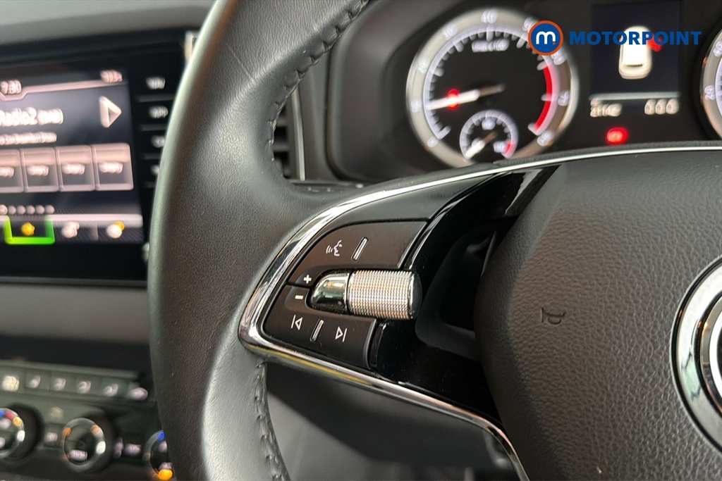 Skoda Karoq Suv Grey #12