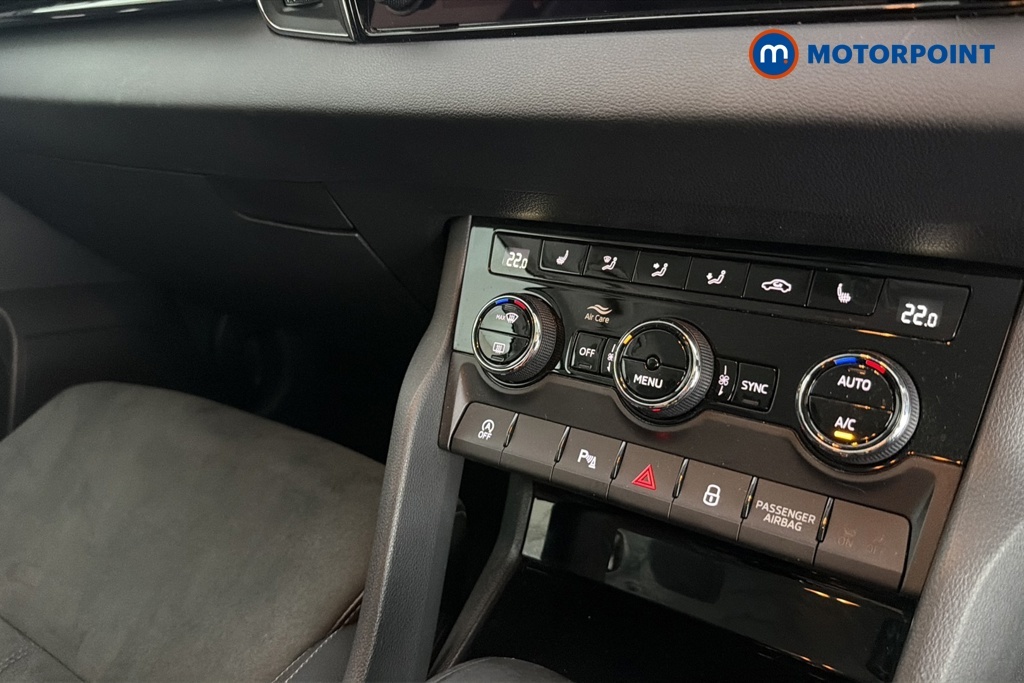 Skoda Karoq Suv Grey #19