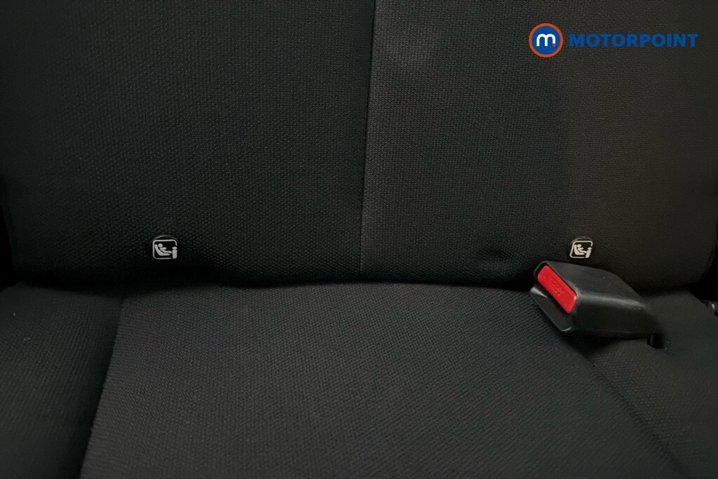 Peugeot 108 Collection Red #25