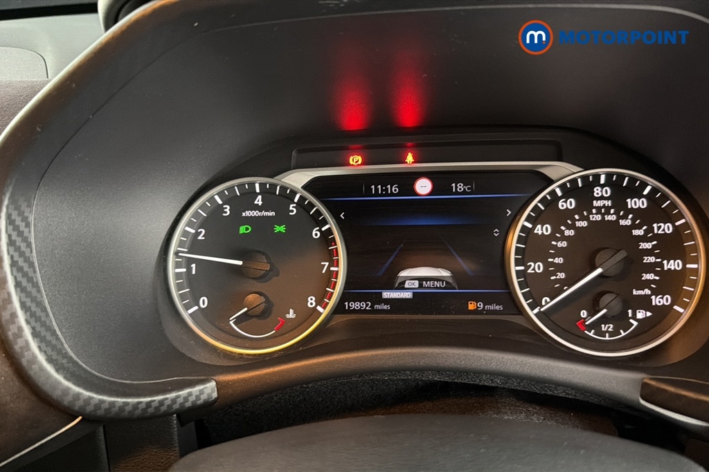 Nissan Juke 1.0 Dig-t N-connecta Hatchback Red #15
