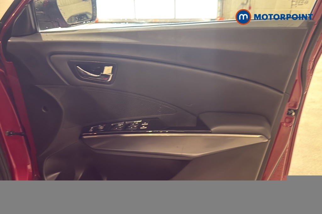 SsangYong Tivoli Ultimate Silver #19