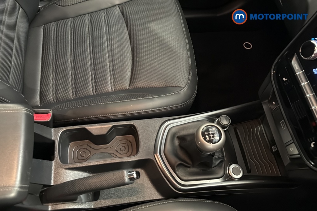 SsangYong Tivoli Ultimate Silver #18