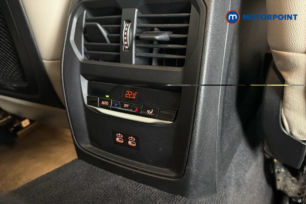 BMW 3 Series 330E M Sport Blue #27