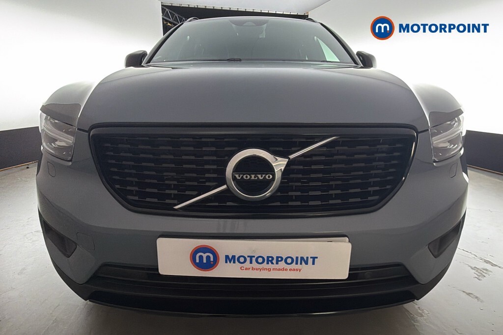 Volvo XC40 T4 Recharge Phev R Design Black #40