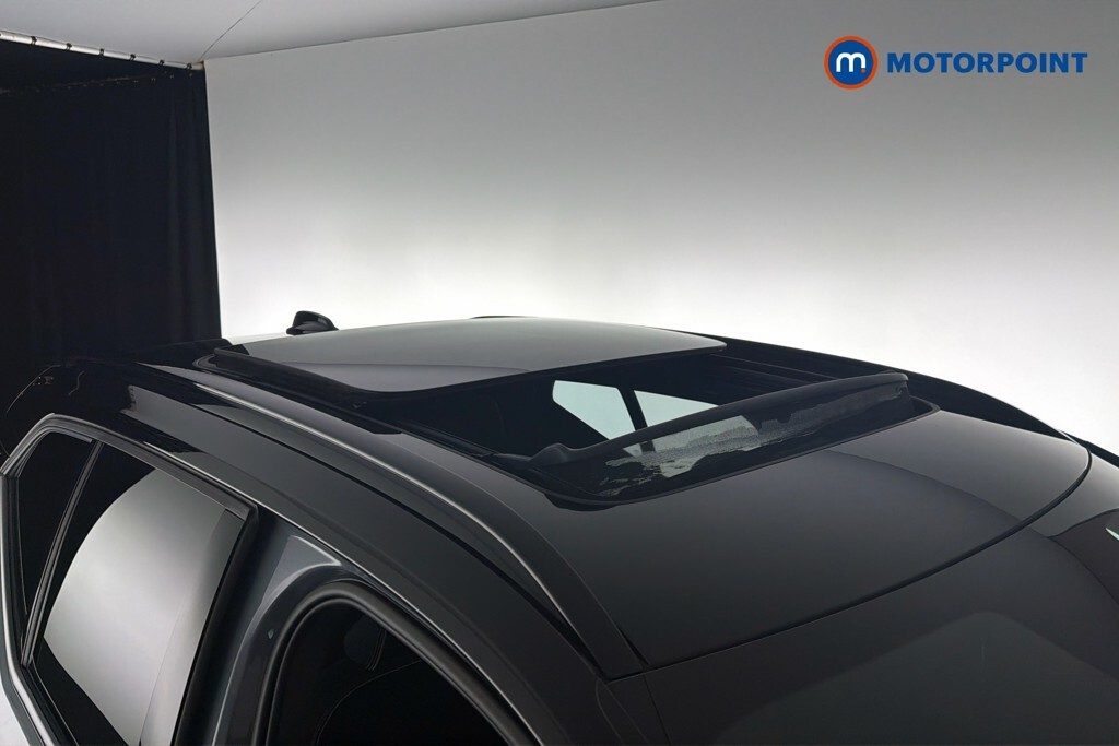 Volvo XC40 T4 Recharge Phev R Design Black #46