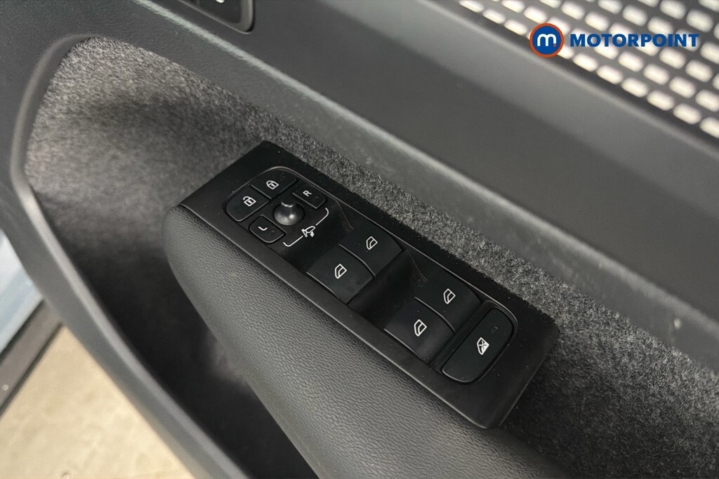 Volvo XC40 T4 Recharge Phev R Design Black #23