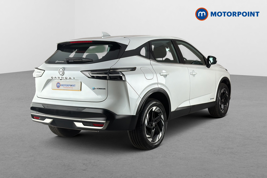 Nissan Qashqai 1.5 E-power Acenta Premium White #5