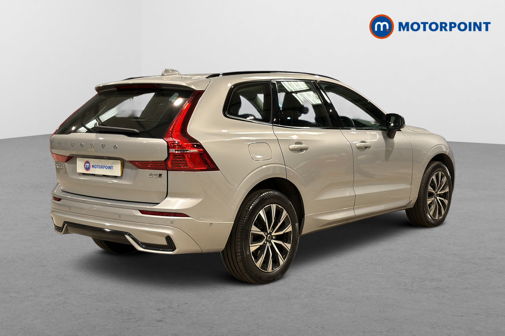 Volvo XC60 2.0 B5p Plus Dark Awd Geartronic Silver #4