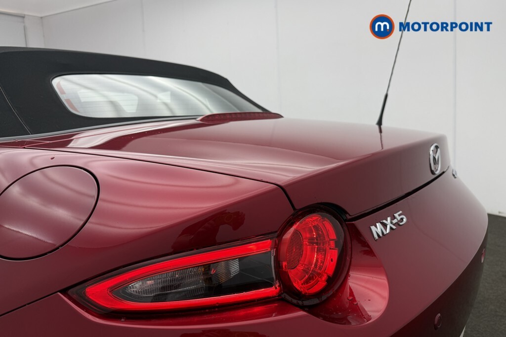 Mazda MX-5 2.0 Skyactiv-g Exclusive-line Convertible Petr  #31