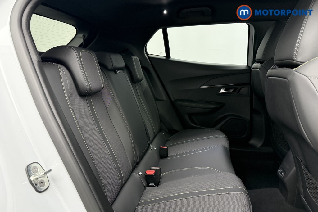 Peugeot 2008 Gt Blue #24