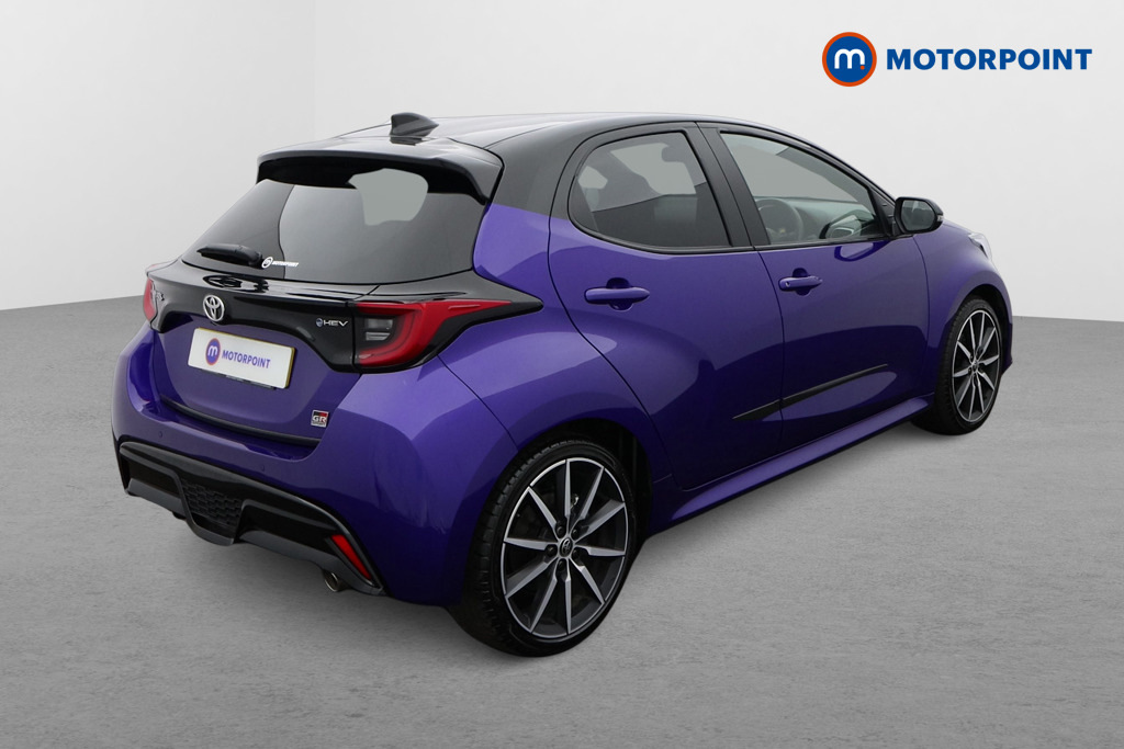 Toyota Yaris Hatchback Black #7
