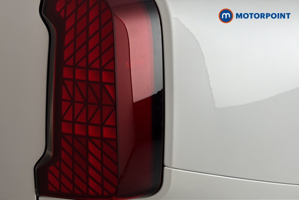 Mini Countryman 1.5 C Classic Level 1 Silver #29