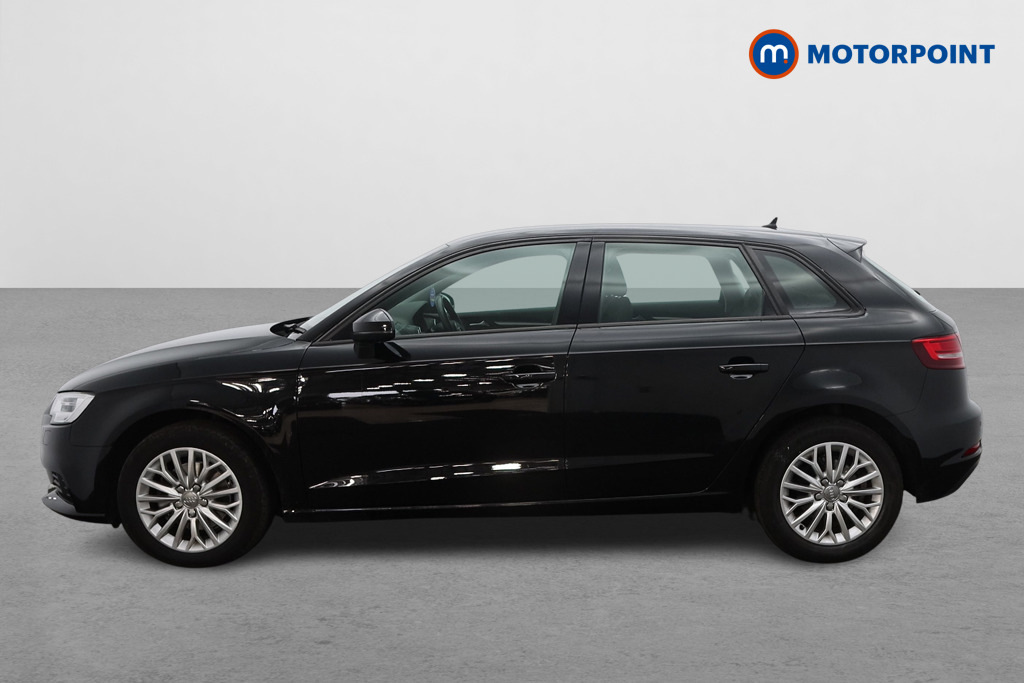 Audi A3 1.6 Tdi Se Technik Black #4