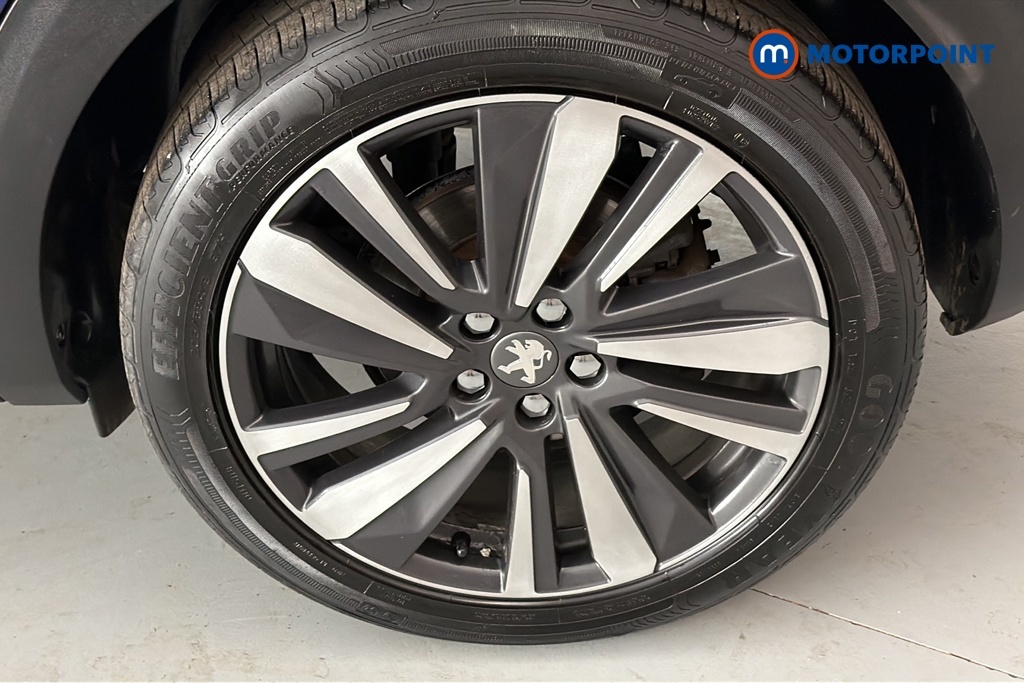 Peugeot 3008 1.2 Puretech Active Grey #42