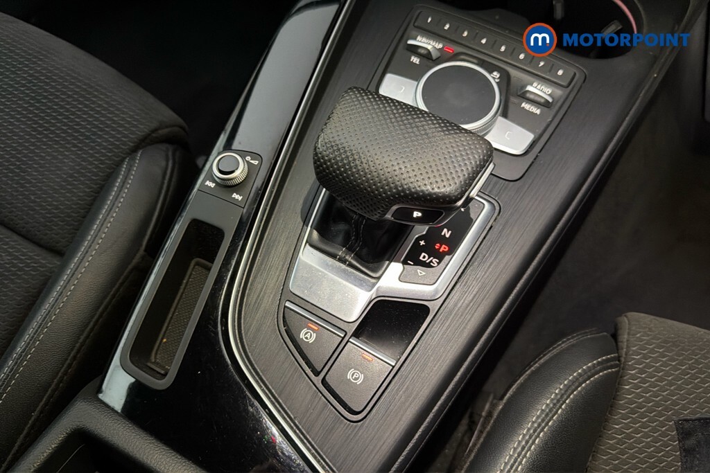 Audi A5 2.0 Tdi 40 S Line Coupe S Tronic Quattr White #18