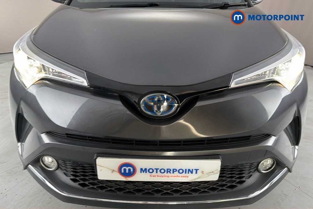 Toyota C-Hr Excel Silver #31