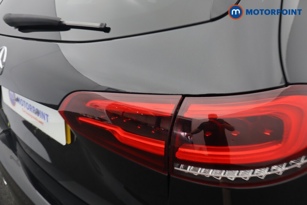 Mercedes-Benz B Class B200 Amg Line Premium Plus Edition White #11