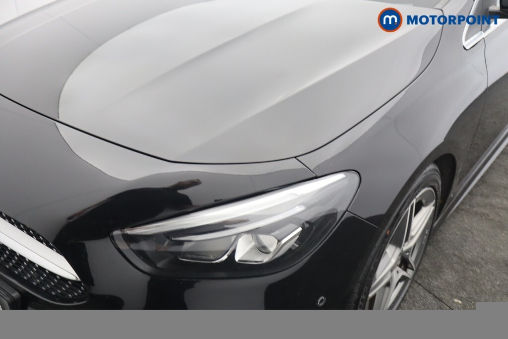 Mercedes-Benz B Class B200 Amg Line Premium Plus Edition White #35