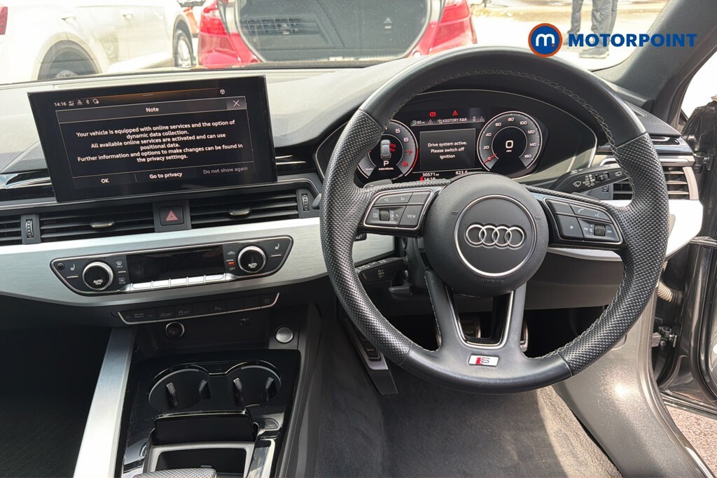 Audi A4 35 Tfsi Black Edition S Tronic 2022 Red #10