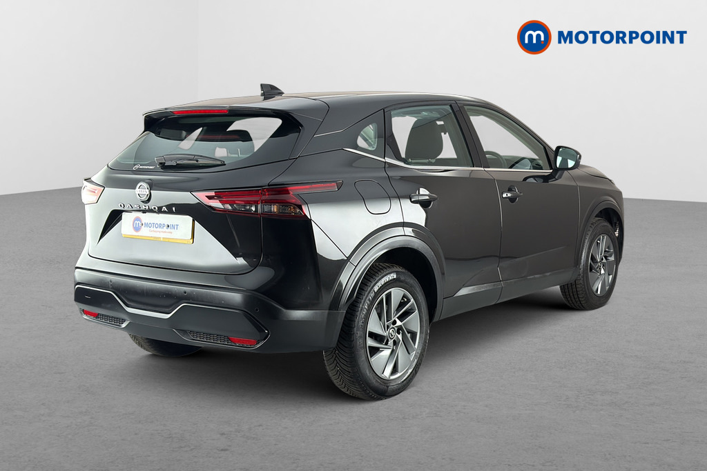 Nissan Qashqai 1.3 Dig-t Mh Acenta Premium Black #5