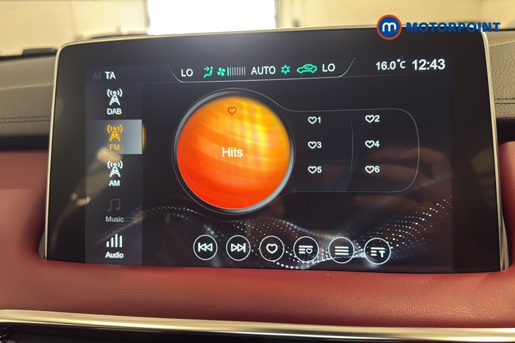MG HS 1.5 T Gdi Exclusive Suv Dct White #16