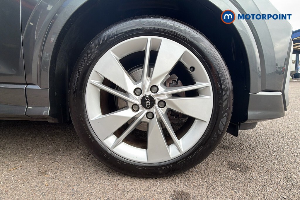 Audi Q2 1.0 Tfsi 30 Black Edition Suv Blue #45