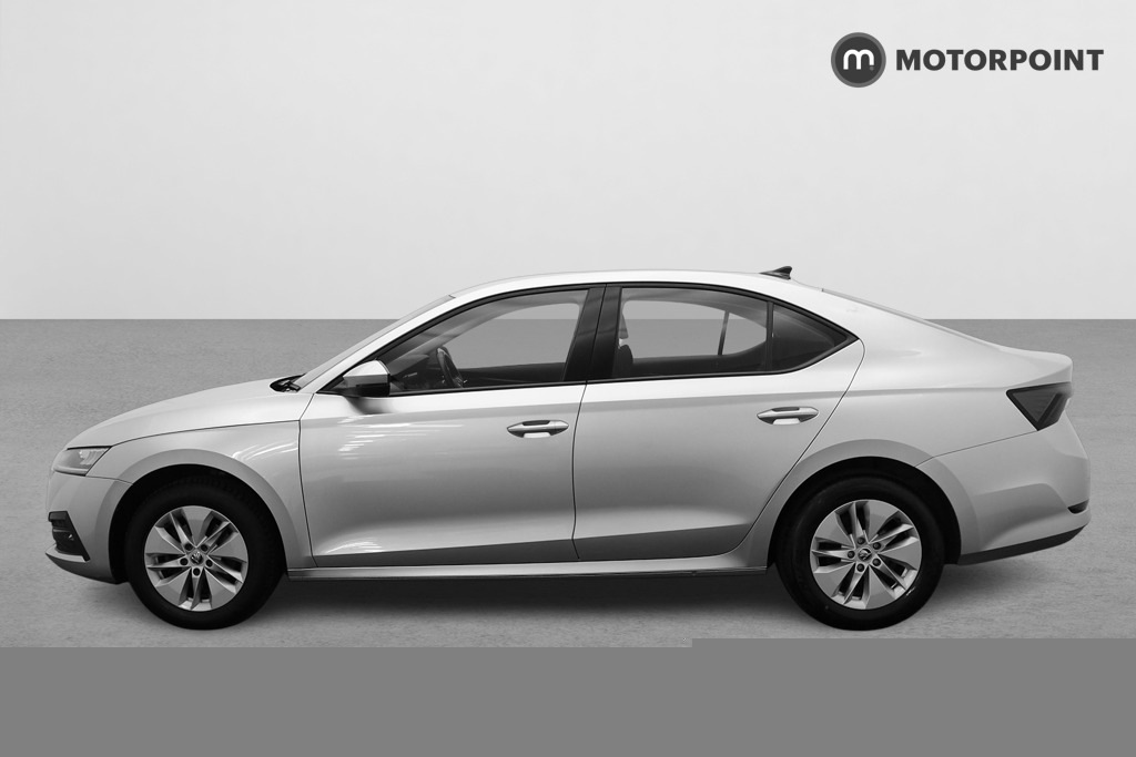 Skoda Octavia 1.5 Tsi Se Silver #4