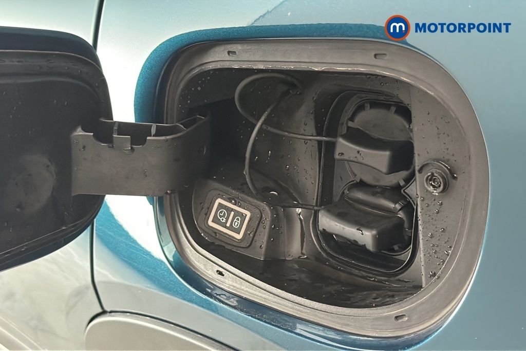 Fiat 600e New 600E 54Kwh 154Hp White #34